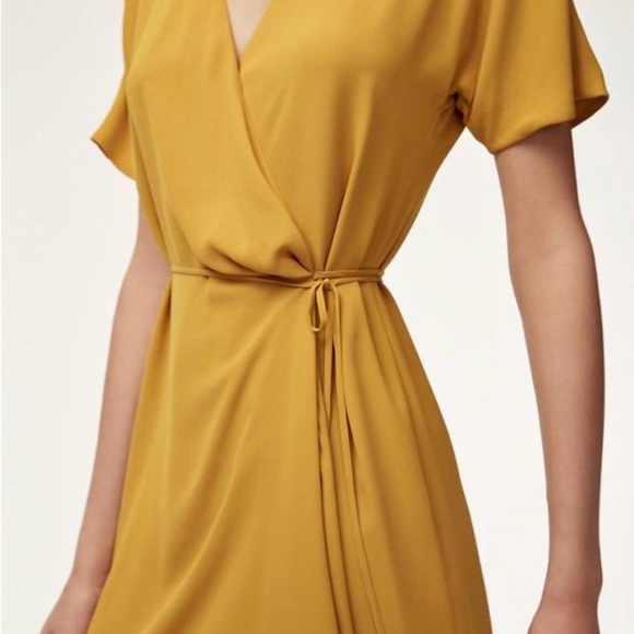 Aritzia Babaton Wallace chartreuse yellow dress XS - Picture 13 of 13